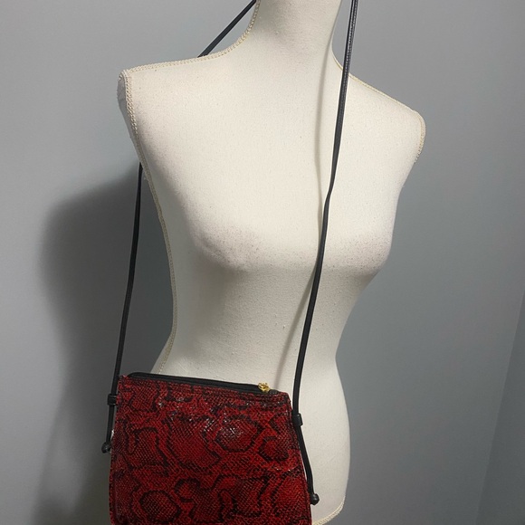 Red Dawki Cross body - Picture 3 of 5